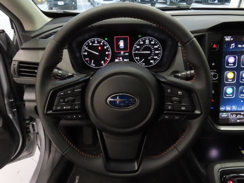 Used 2025 Subaru Crosstrek 2.5i Limited w/ Crosstrek Mirror Package AWD/4WD image 14