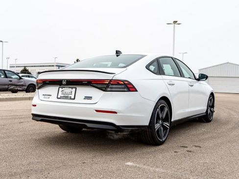 New 2026 Honda Accord SE image 7