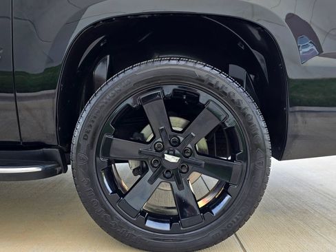 Used 2010 Cadillac Escalade EXT Luxury AWD/4WD image 50