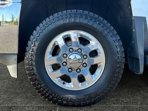 Used 2015 Chevrolet Silverado 2500 LTZ w/ Duramax Plus Package AWD/4WD image 5