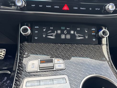 New 2026 Genesis GV70 3.5T Sport Prestige image 23