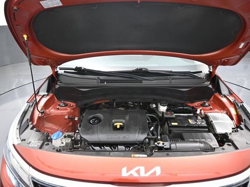 Used 2023 Kia Seltos S FWD image 12