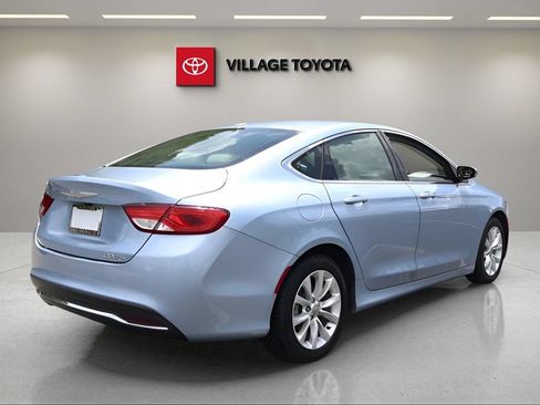 Used 2015 Chrysler 200 C FWD image 5