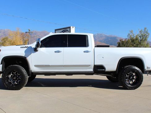 Used 2026 Chevrolet Silverado 3500 High Country w/ High Country Premium Package image 44