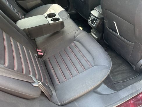 Used 2013 Ford Fusion SE FWD image 7