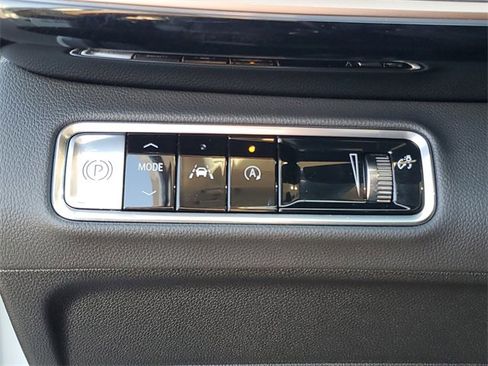 Used 2025 Buick Envision Sport Touring image 20