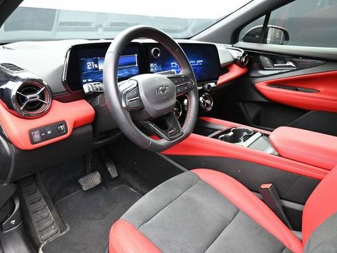 Used 2024 Chevrolet Blazer EV RS AWD/4WD image 11