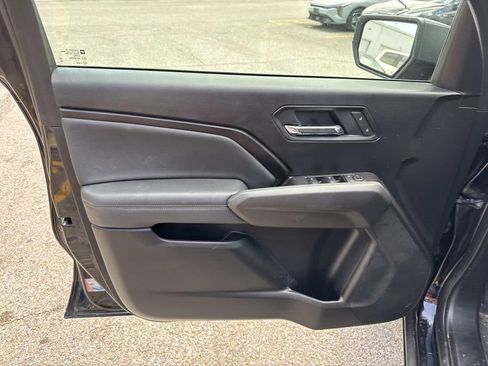 Certified 2025 Chevrolet Colorado LT AWD/4WD image 20