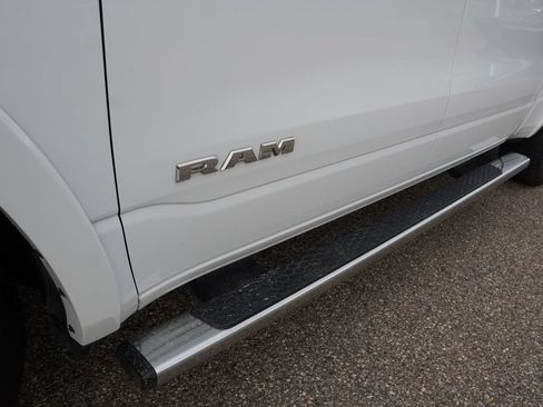 Used 2021 RAM 1500 Laramie AWD/4WD image 14