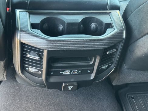 Used 2021 RAM 2500 Limited AWD/4WD image 14