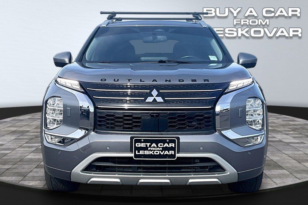 Used 2022 Mitsubishi Outlander SEL AWD/4WD image 3
