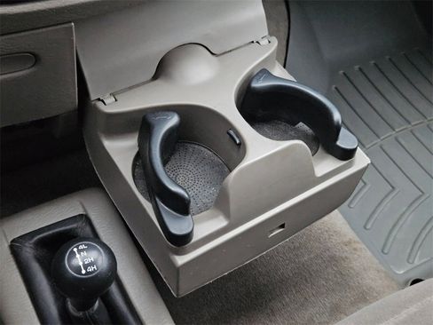 Used 2005 Dodge Ram 2500 Truck SLT w/ Quad Cab Big Horn Value Group image 29