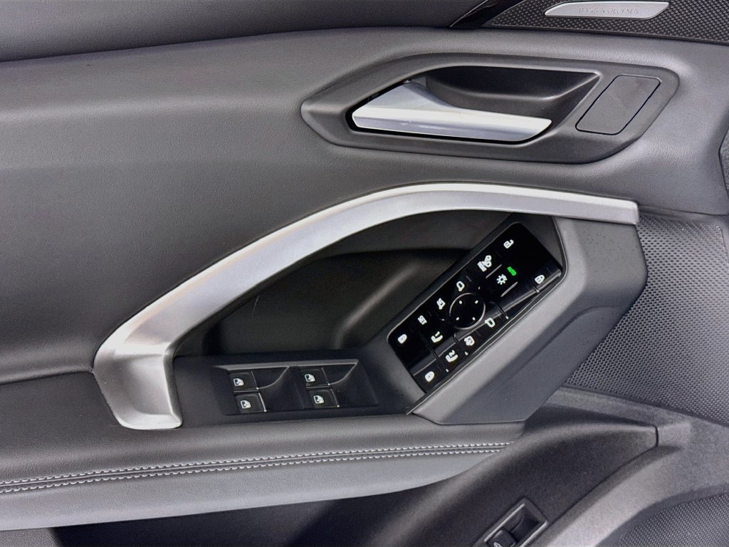 Certified 2025 Audi Q5 Premium w/ Premium Plus AWD/4WD image 23