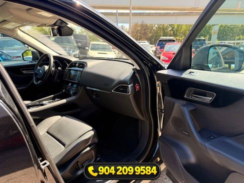 Used 2018 Jaguar F-PACE Premium AWD/4WD image 31