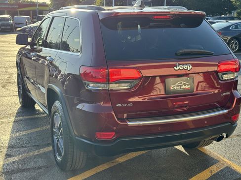 Used 2019 Jeep Grand Cherokee Limited image 16
