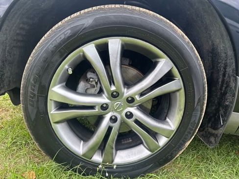 Used 2012 Nissan Murano w/ Navigation Pkg image 12