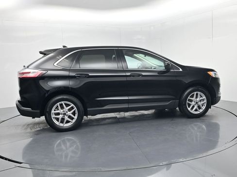 Used 2024 Ford Edge SEL AWD/4WD image 8