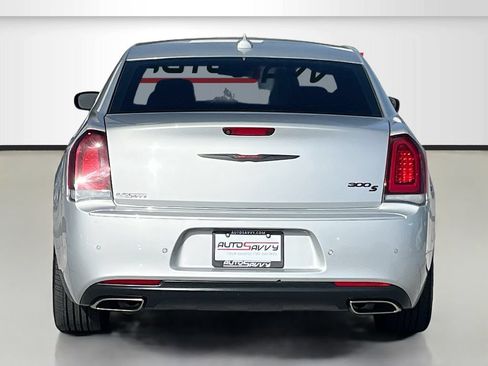 Used 2021 Chrysler 300 S RWD image 6