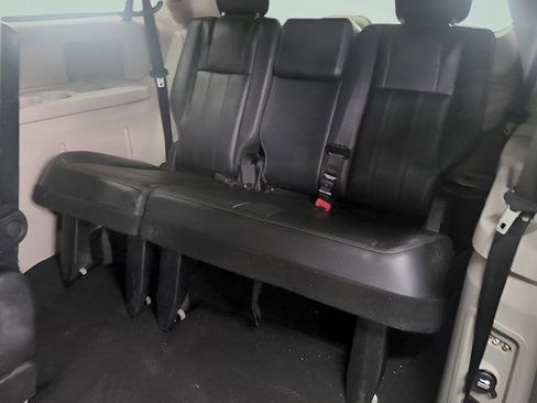 Used 2012 Chrysler Town & Country Touring w/ Entertainment Group #1 image 19