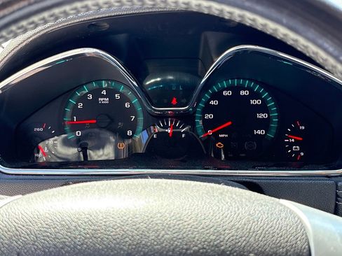 Used 2015 Chevrolet Traverse LT w/ Style and Technology Package image 23