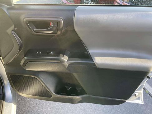 Used 2023 Toyota Tacoma SR w/ SR Convenience Package image 38