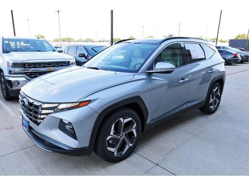 Certified 2024 Hyundai Tucson Limited FWD image 4