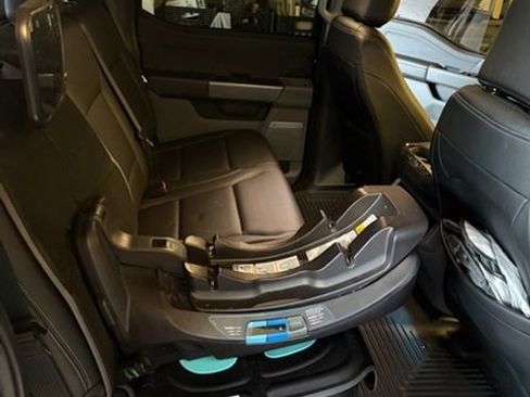 Used 2024 Ford F150 Lightning Flash image 5