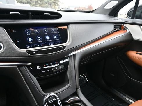 Used 2023 Cadillac XT5 Premium Luxury image 22