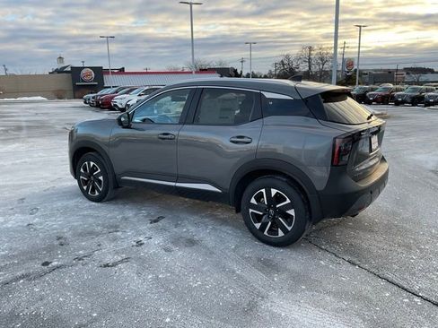 New 2026 Nissan Kicks SV w/ SV Premium Package AWD/4WD image 4
