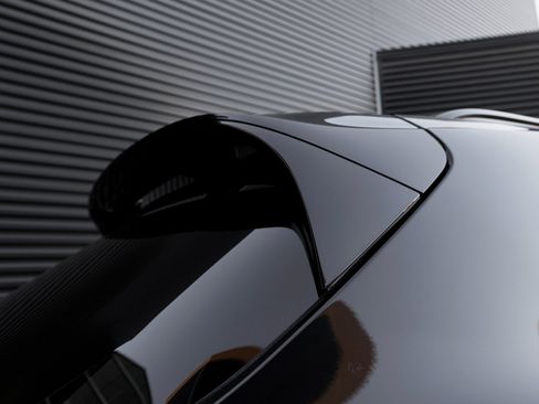 New 2025 Porsche Cayenne GTS image 33