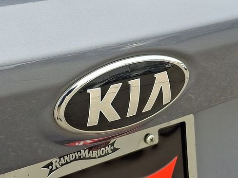 Used 2021 Kia Sorento SX image 28