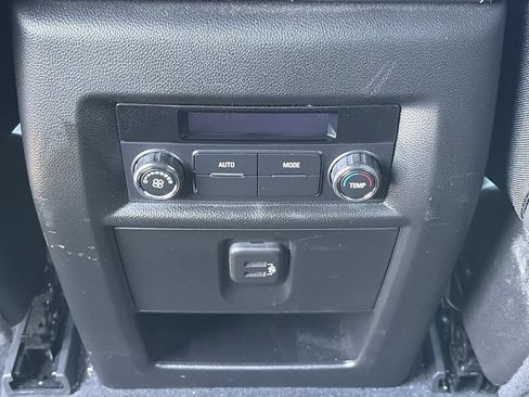 Used 2023 Chevrolet Traverse LT w/ LPO, Floor Liner Package AWD/4WD image 29