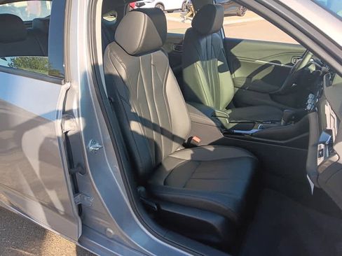 Used 2025 Acura Integra FWD image 17