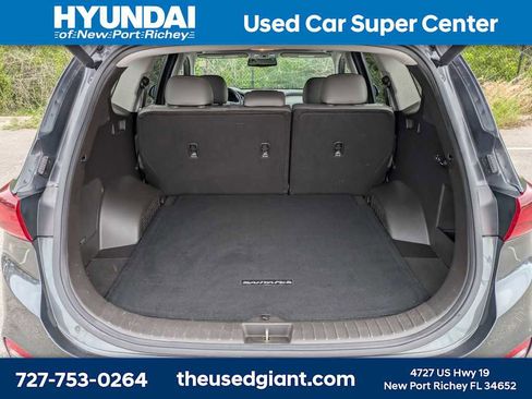 Used 2020 Hyundai Santa Fe Limited FWD image 12