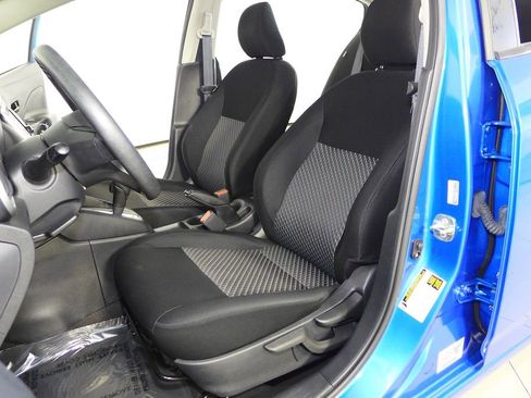 Used 2022 Nissan Versa S w/ Electronics Package image 21