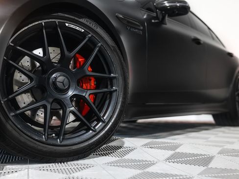 Used 2019 Mercedes-Benz AMG GT 63 image 11