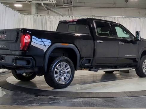 Used 2021 GMC Sierra 2500 Denali w/ Denali Ultimate Package image 10