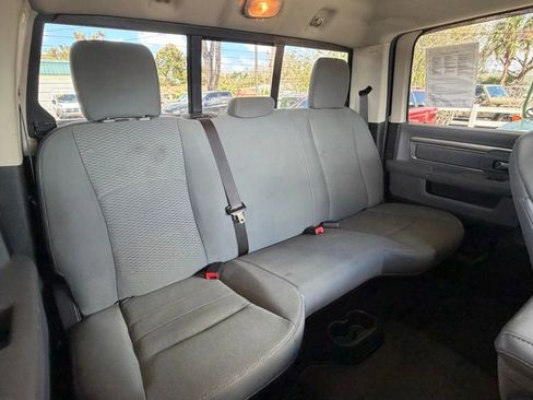 Used 2018 RAM 3500 SLT w/ Snow Chief Group AWD/4WD image 10