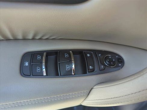 Used 2018 Nissan Armada SL w/ Moonroof Package image 10