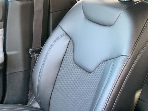 New 2026 Jeep Compass Latitude image 44