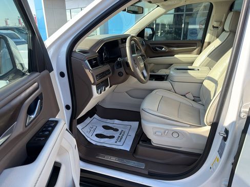 Used 2021 GMC Yukon Denali image 10