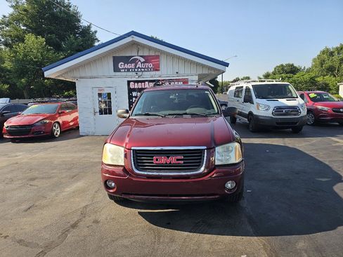 Used 2004 GMC Envoy XL SLT w/ 1SD Preferred Equipment Group AWD/4WD image 2