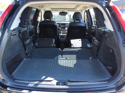 Used 2020 Volvo XC90 T6 Inscription w/ Protection Package Premier image 16