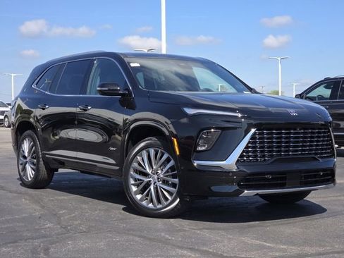 New 2026 Buick Enclave Avenir w/ Super Cruise Package image 2