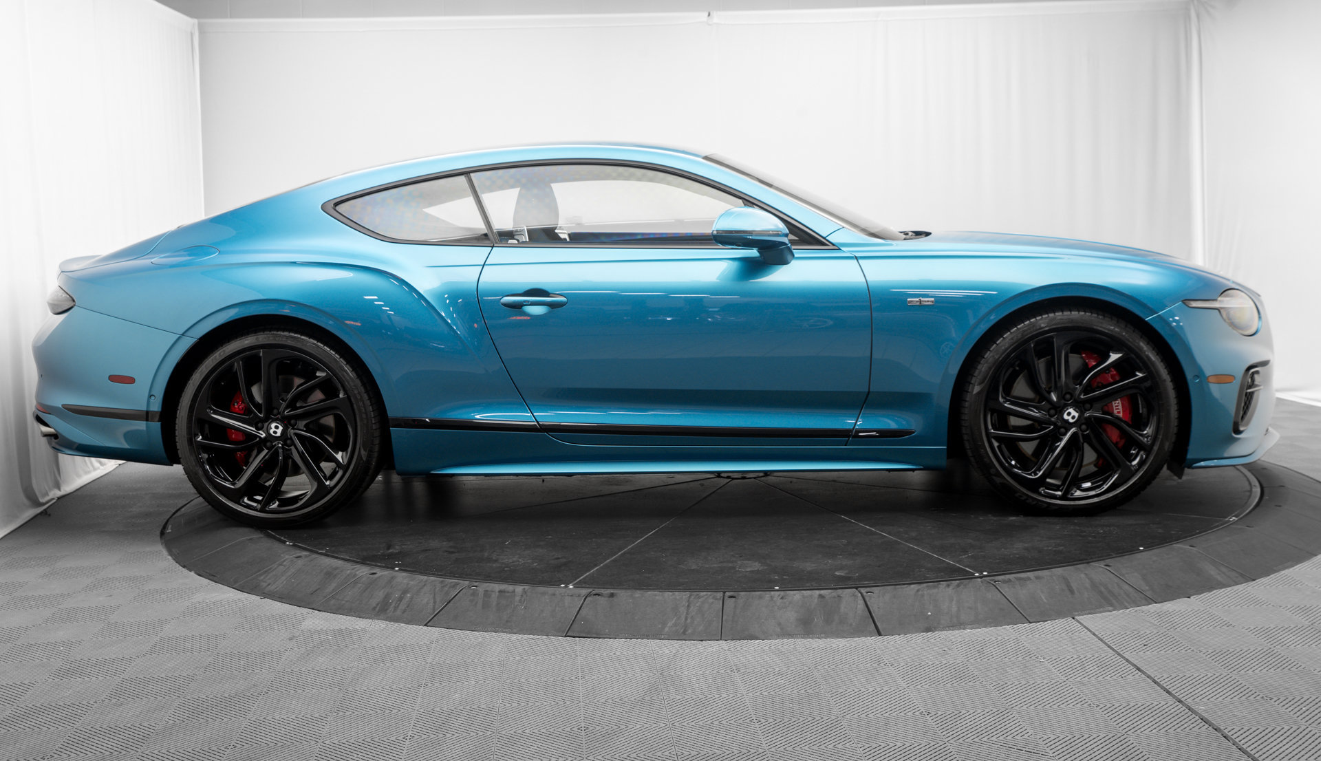 Used 2025 Bentley Continental GT Speed AWD/4WD image 11