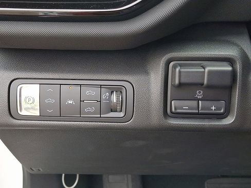 Used 2024 Chevrolet Silverado EV RST image 25