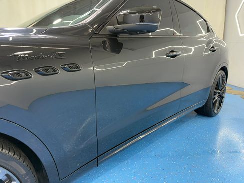 Used 2022 Maserati Levante Modena S AWD/4WD image 10
