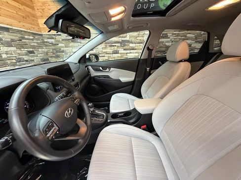 Used 2023 Hyundai Kona SEL w/ Convenience Package image 11