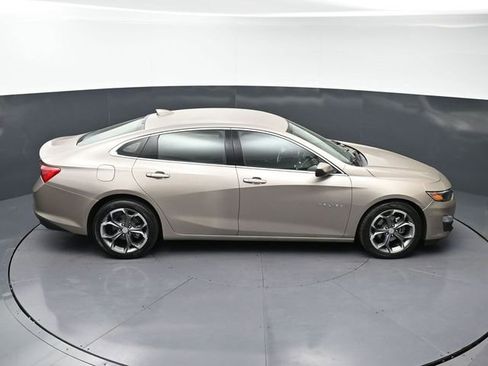 Used 2024 Chevrolet Malibu LT image 12