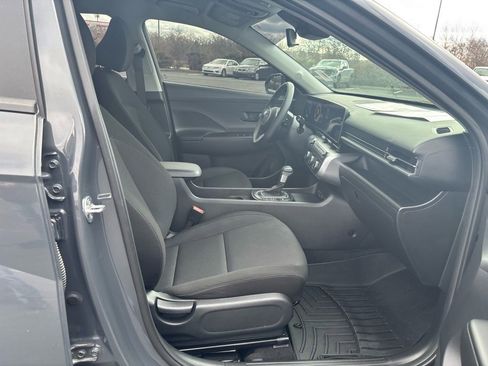 Used 2024 Hyundai Kona SE image 20